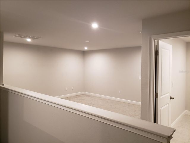 17623 LEDGER LINE LANE, Lutz, FL 33558