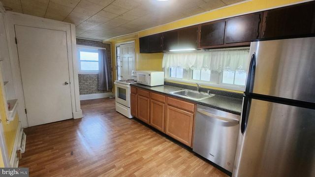 803 NEW YORK AVE, Martinsburg, WV 25401