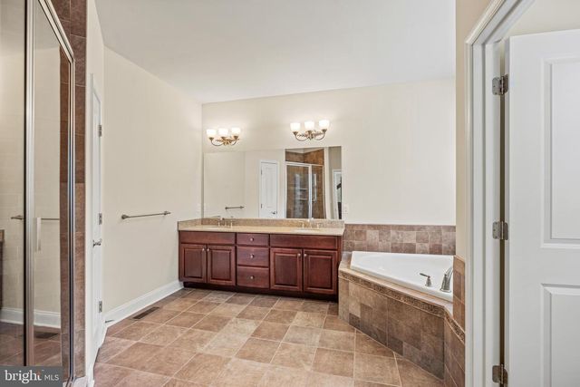 14 LAIELLI CT, Vineland, NJ 08360