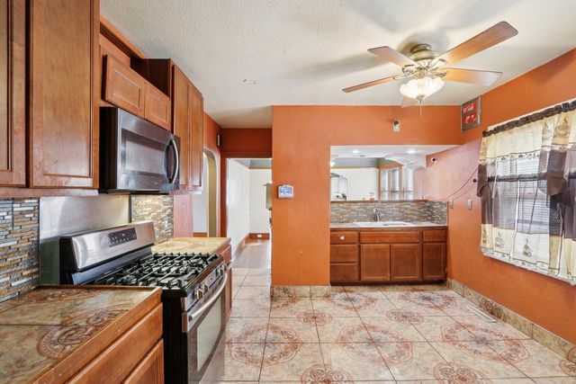 2503 N 48th STREET, Milwaukee, WI 53210