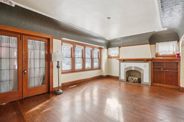 2503 N 48th STREET, Milwaukee, WI 53210