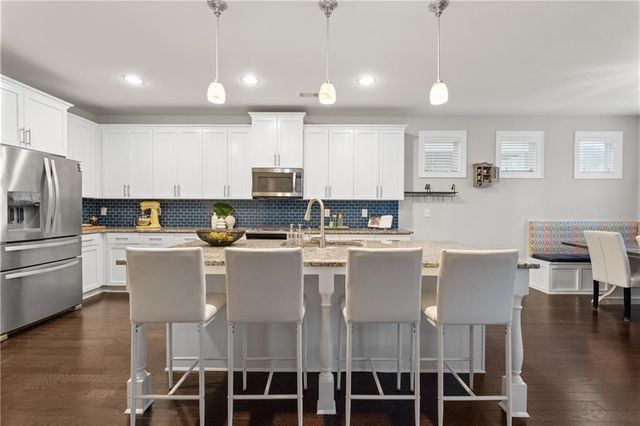 2100 Drew NW Drive, Atlanta, GA 30318