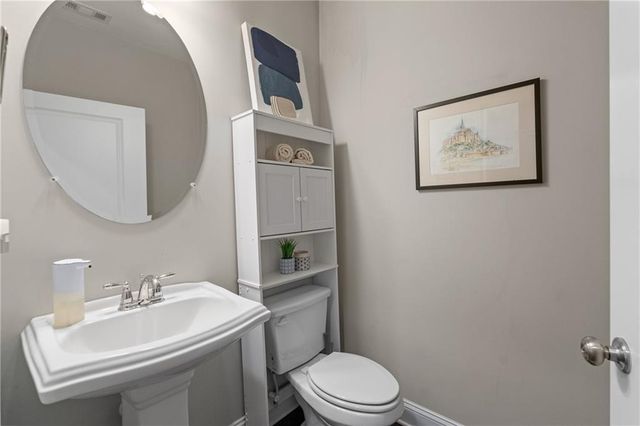 2100 Drew NW Drive, Atlanta, GA 30318