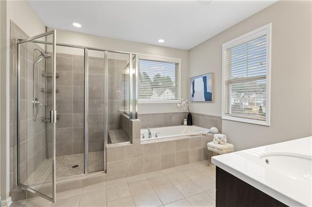 2100 Drew NW Drive, Atlanta, GA 30318