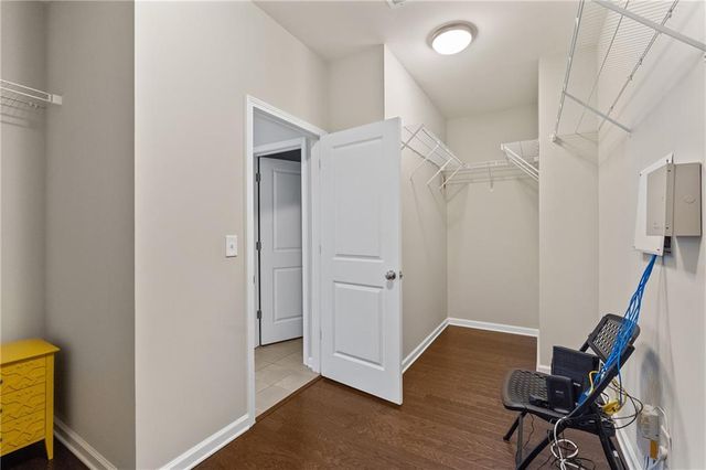 2100 Drew NW Drive, Atlanta, GA 30318