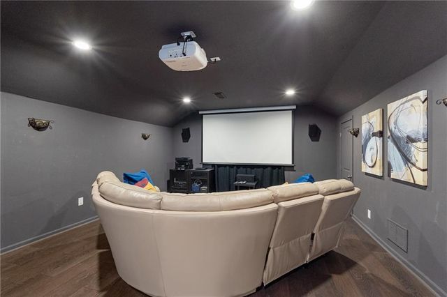 2100 Drew NW Drive, Atlanta, GA 30318