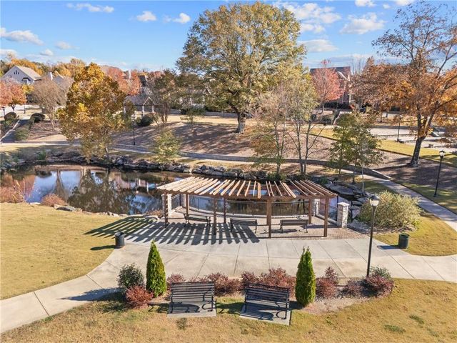 2100 Drew NW Drive, Atlanta, GA 30318