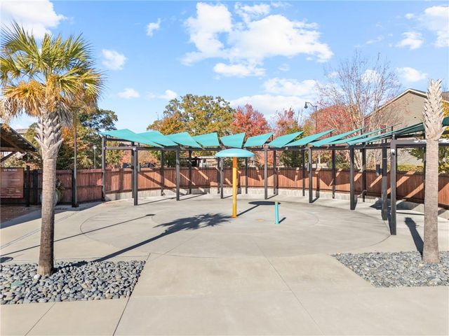 2100 Drew NW Drive, Atlanta, GA 30318