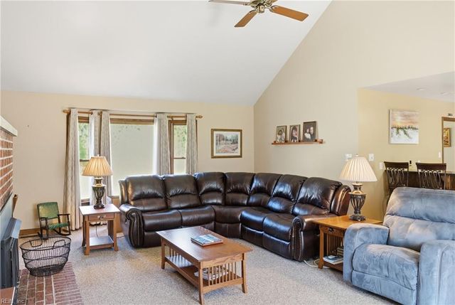 9467 Dutton RD, Dutton, VA 23050