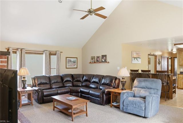 9467 Dutton RD, Dutton, VA 23050