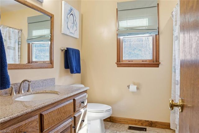 9467 Dutton RD, Dutton, VA 23050