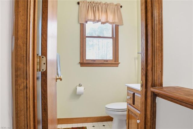 9467 Dutton RD, Dutton, VA 23050