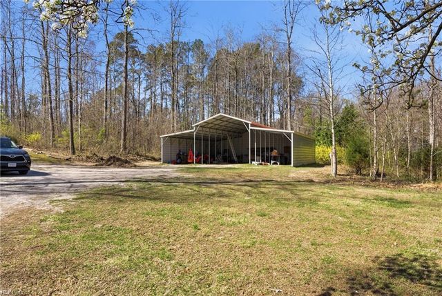 9467 Dutton RD, Dutton, VA 23050