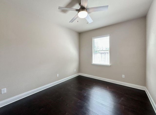 10 Pilot Rock Place, Tomball, TX 77375