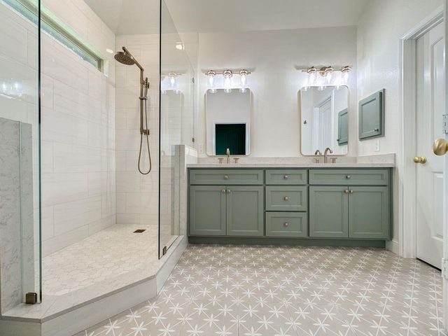 10 Pilot Rock Place, Tomball, TX 77375