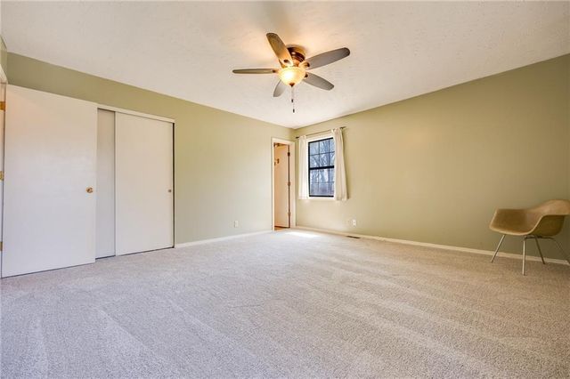 3421 W 10th Place, Lawrence, KS 66049