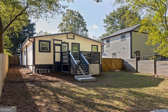655 S Grand Avenue NW, Atlanta, GA 30318