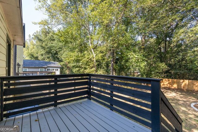 655 S Grand Avenue NW, Atlanta, GA 30318