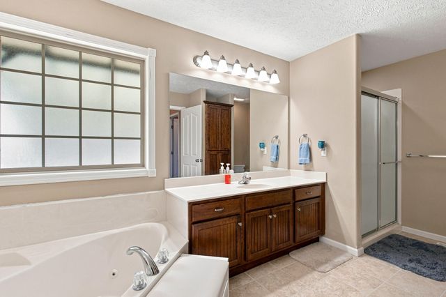 478 E Sequoia Street, Republic, MO 65738