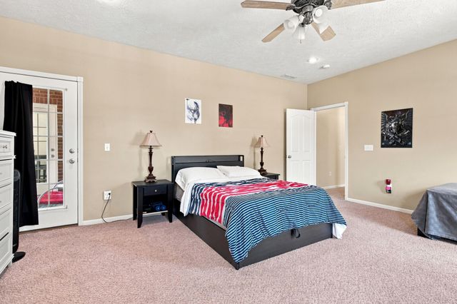 478 E Sequoia Street, Republic, MO 65738