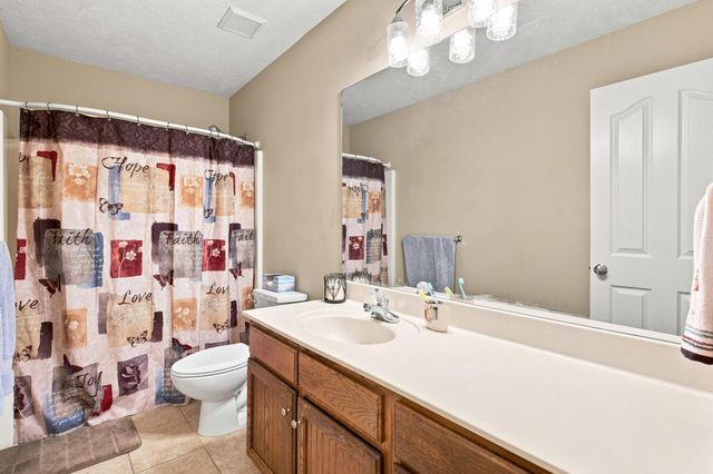 478 E Sequoia Street, Republic, MO 65738