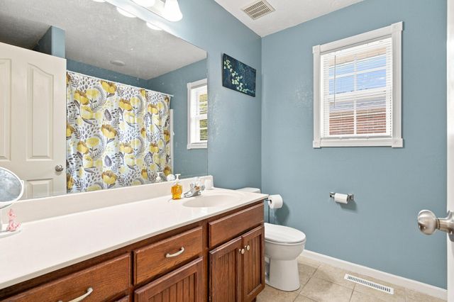 478 E Sequoia Street, Republic, MO 65738