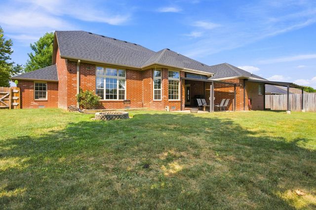 478 E Sequoia Street, Republic, MO 65738