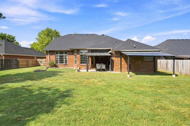 478 E Sequoia Street, Republic, MO 65738