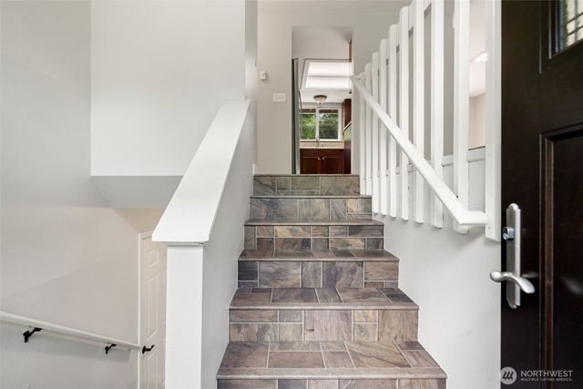 9435 Echo Valley Road NW, Bremerton, WA 98312