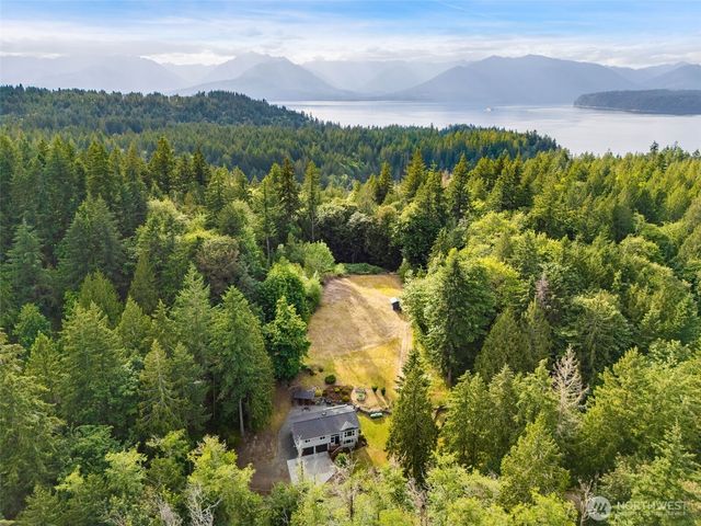 9435 Echo Valley Road NW, Bremerton, WA 98312