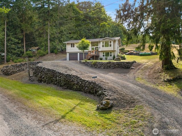 9435 Echo Valley Road NW, Bremerton, WA 98312