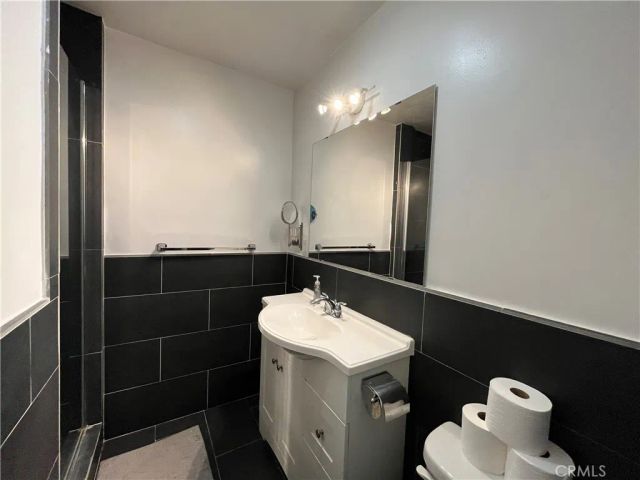 1114 6th Street 9, Santa Monica, CA 90403