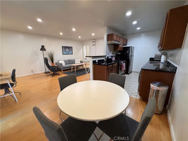 1114 6th Street 9, Santa Monica, CA 90403