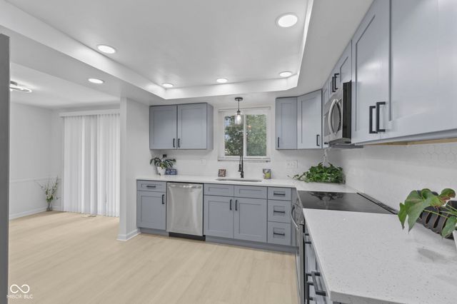 1225 Hathaway Drive, Indianapolis, IN 46229