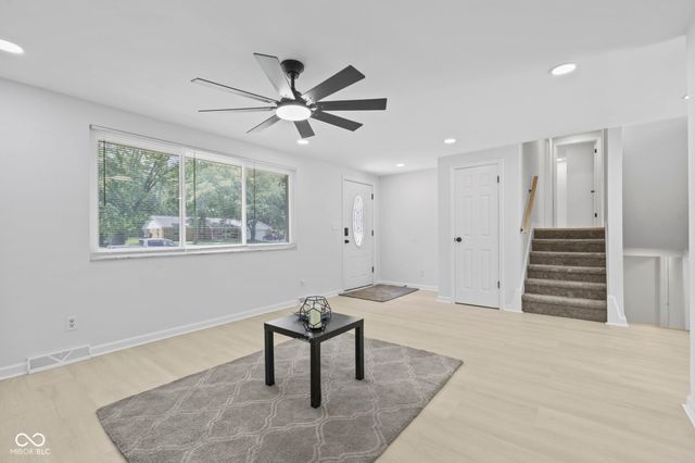 1225 Hathaway Drive, Indianapolis, IN 46229