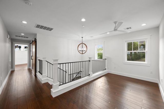 5102 Beverly Hills DR, Austin, TX 78731