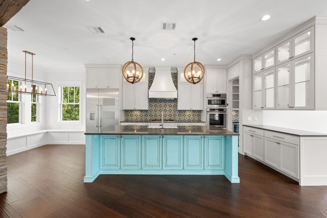 5102 Beverly Hills DR, Austin, TX 78731