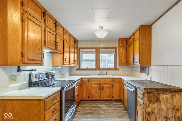 217 Lebanon Street, Lizton, IN 46149