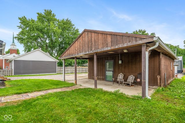 217 Lebanon Street, Lizton, IN 46149
