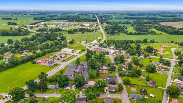 217 Lebanon Street, Lizton, IN 46149