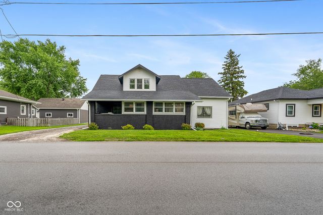 217 Lebanon Street, Lizton, IN 46149