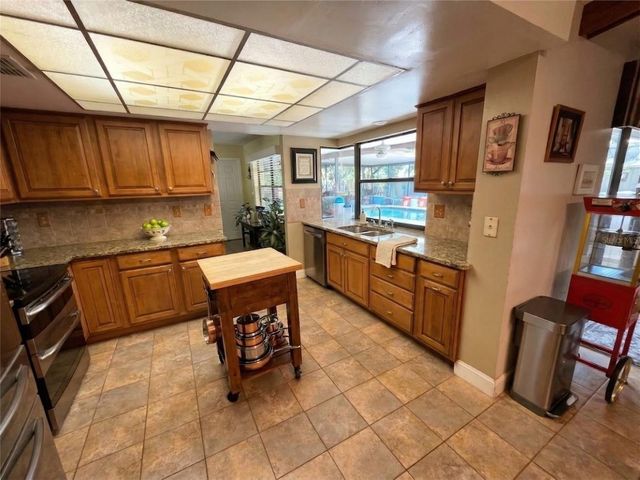 14 HARBOR POINT PLACE, Safety Harbor, FL 34695