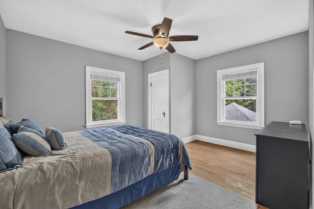 327 McClellan Boulevard, Davenport, IA 52803