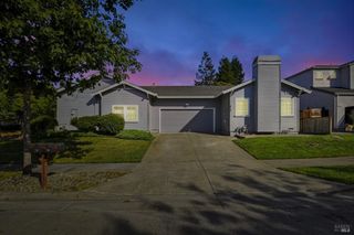 108 Oretsky Way, Cotati, CA 94931