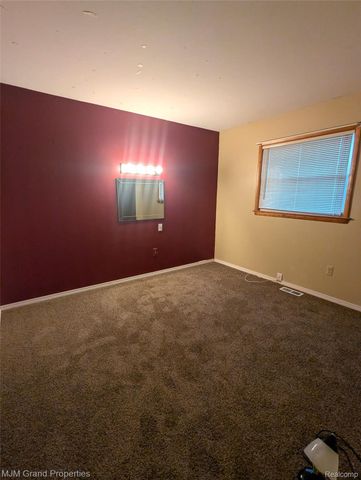 16103 Meadow Drive, Romulus, MI 48174