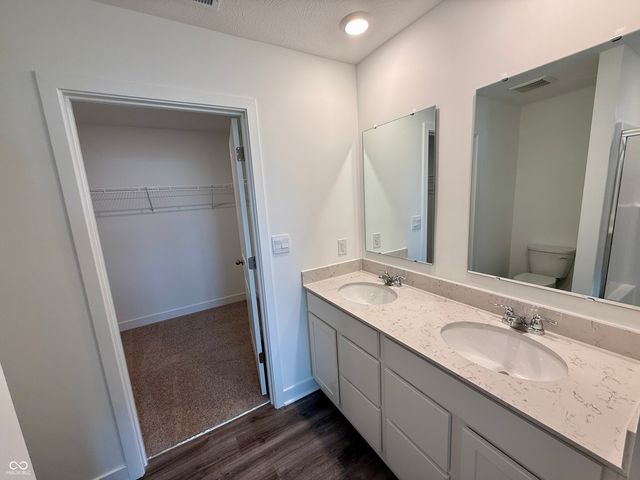 1136 Phillips Drive, Greenfield, IN 46140