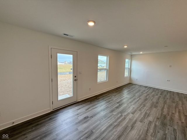 1136 Phillips Drive, Greenfield, IN 46140