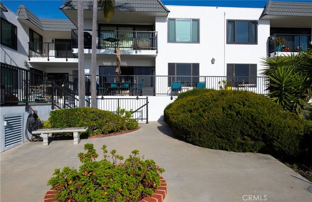 235 Avenida Lobeiro, San Clemente, CA 92672