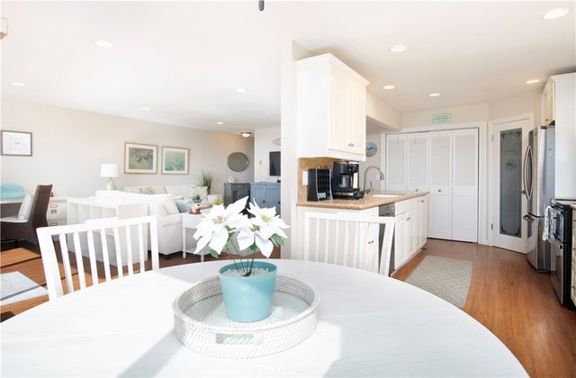 235 Avenida Lobeiro, San Clemente, CA 92672