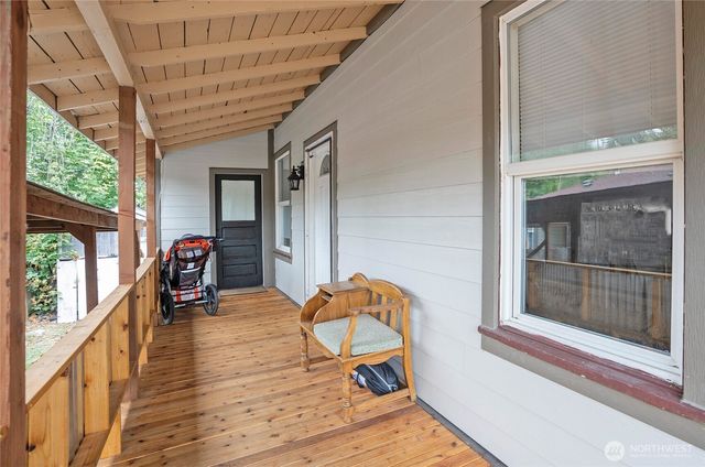 110 Alder Street E, Eatonville, WA 98328